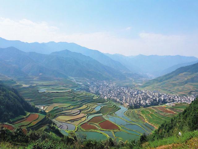 红河县旅游景点，红河县有哪些值得一游的旅游景点？