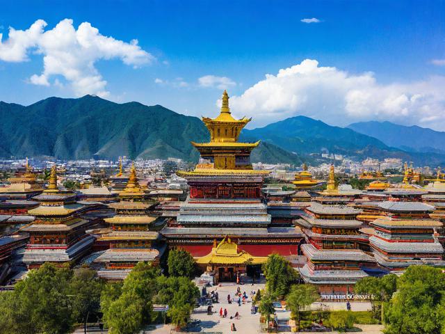 少数民族旅游景点叫什么名字?