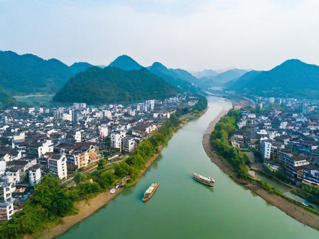 平江旅游资源丰富却发展滞后?解析当地旅游开发难点与制约因素