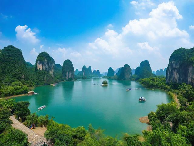 七月份适合旅游的景点有哪些?