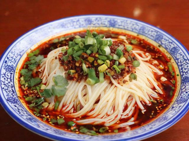 百色美食攻略，有哪些不可错过的地道美味？