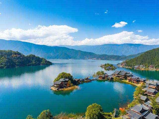 云南旅游景点简介,哪些是必去的绝美景点?