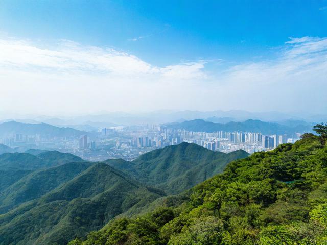螺髻山旅游攻略,螺髻山有哪些独特景点值得一游?
