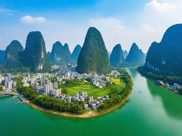 百色市有哪些特色旅游景点?