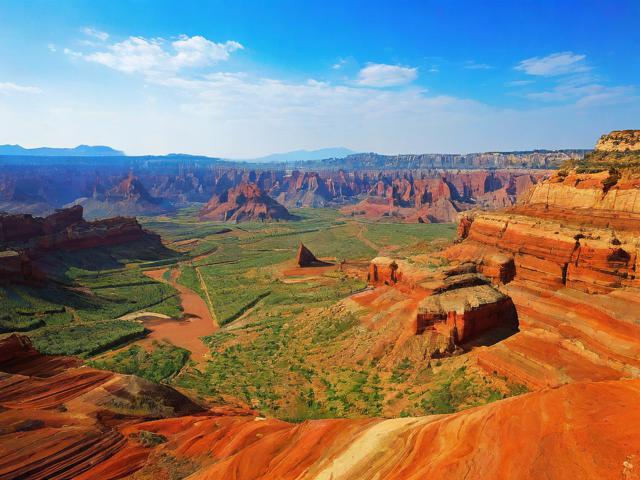 为什么现在越来越多的小型旅游景点涌现出来?