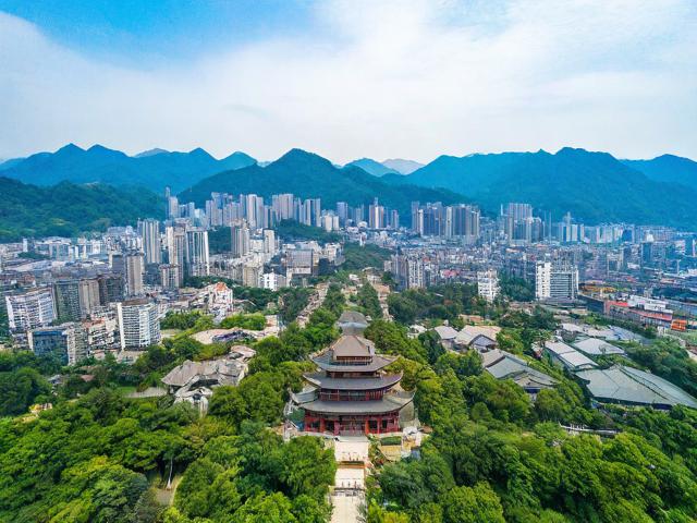 四川乐山旅游景点有哪些值得一游？