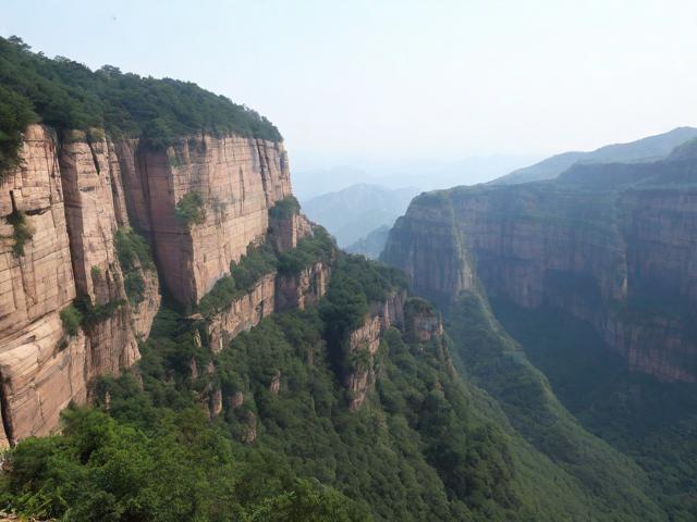 云台山两日游攻略,如何规划行程以充分体验自然美景?