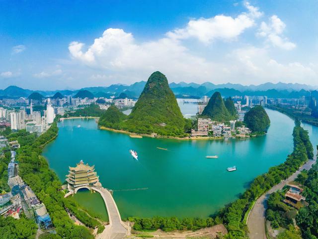 旅游景点直播能否真实还原现场魅力？