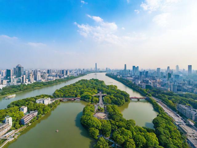 杭州著名旅游景点有哪些值得一游？