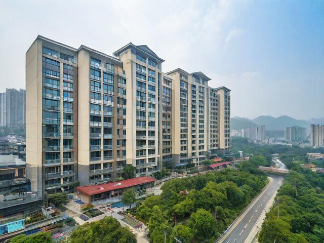 湖北旅游景点附近的宾馆有哪些推荐？