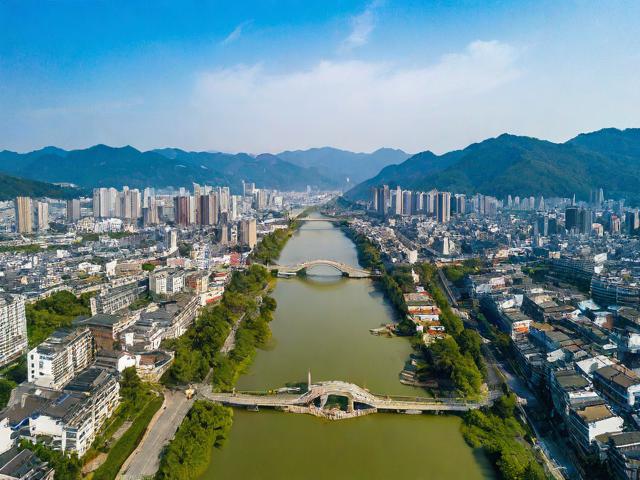 景德镇周边有什么好玩的旅游景点？