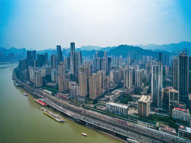 探索山城魅力,重庆最新玩耍攻略有哪些亮点?