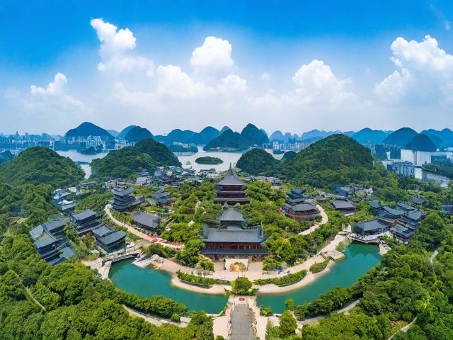 亚洲有哪些不容错过的著名旅游景点?