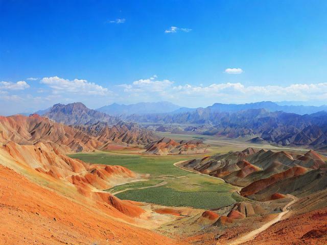 风格不一样的旅游景点叫什么?