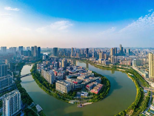 离自贡近的旅游景点