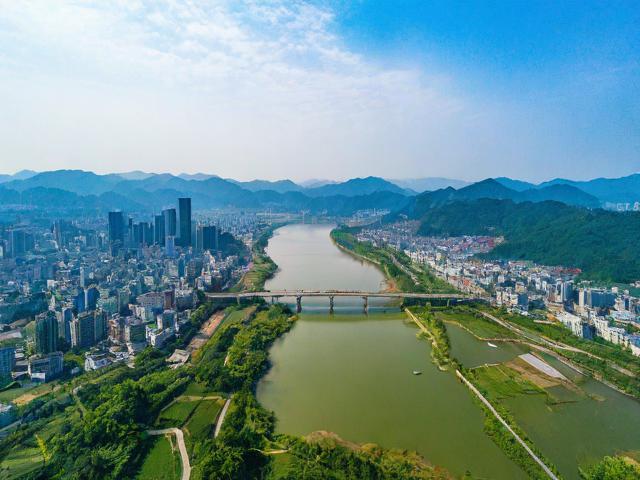 犍为旅游必知，有哪些不可错过的景点和美食？