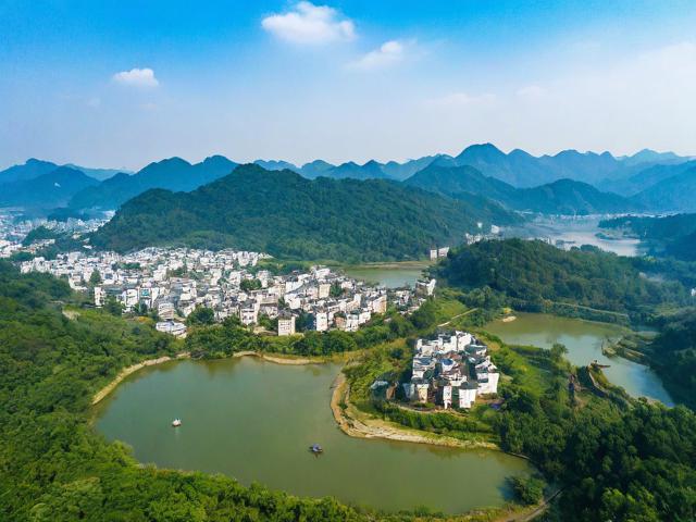 自驾游安徽路线攻略,自驾游安徽,有哪些不容错过的路线和景点?