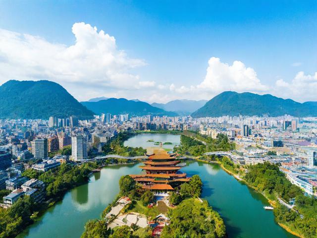 云南弥勒市旅游景点
