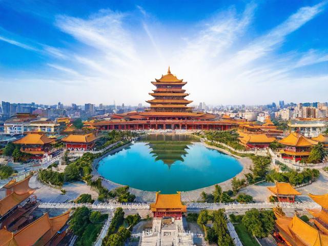 旅游景点宣传语有何独特魅力?,旅游景点宣传语怎样吸引游客?,旅游景点宣传语的创意从何而来?