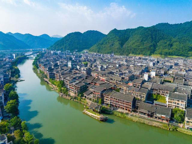 洛镇有哪些旅游景点?门票价格是多少?