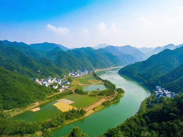 栾川旅游攻略,有哪些必去景点和美食推荐?