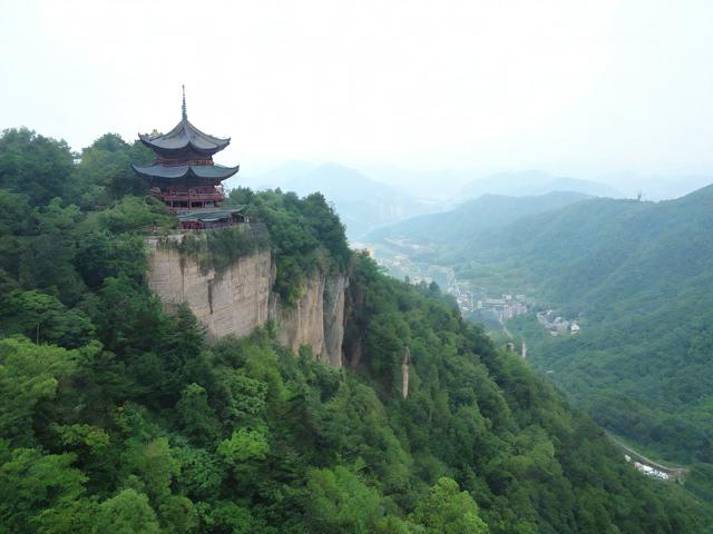 仙都景区旅游攻略,仙都景区有何独特魅力,怎样游玩最佳?