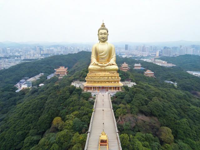 如何规划一次完美的千佛山旅行攻略？