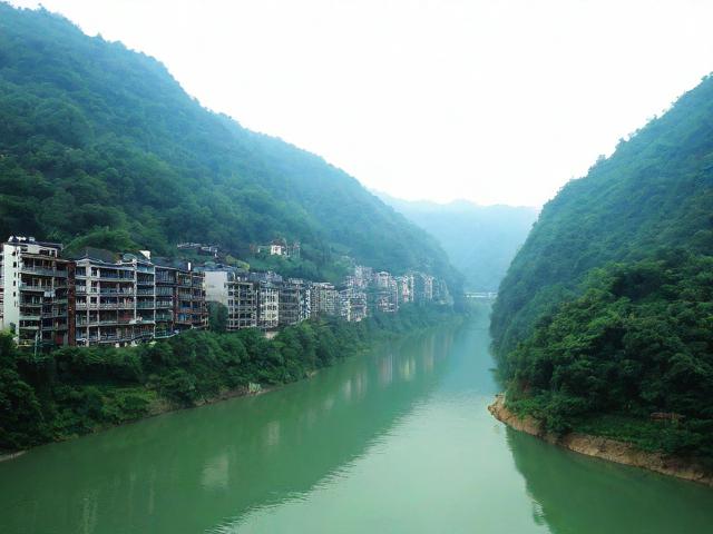 永川游玩攻略,有哪些必去景点和美食推荐?