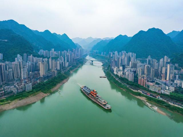 重庆黔江有哪些旅游景点?门票价格是多少?