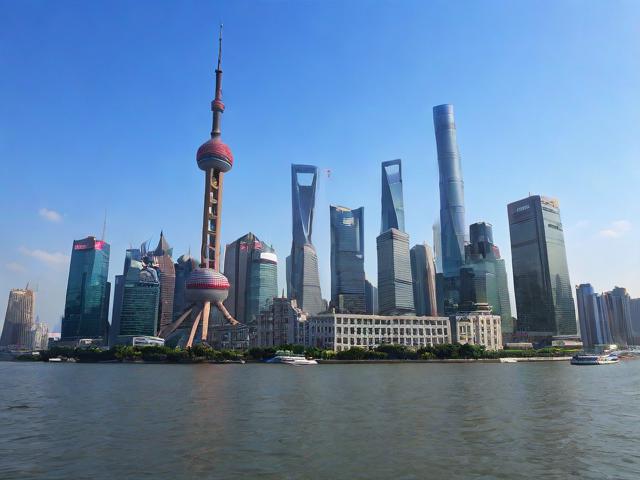 文艺风, 国庆赴上海旅游,这份攻略能否助我领略魔都独特风情?,活泼风, 国庆想去上海玩,这份旅游攻略到底靠不靠谱呀?,实用风, 国庆计划上海游,此攻略对行程安排是否实用呢?