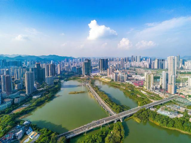 赣州旅游攻略,有哪些必去景点和美食推荐?