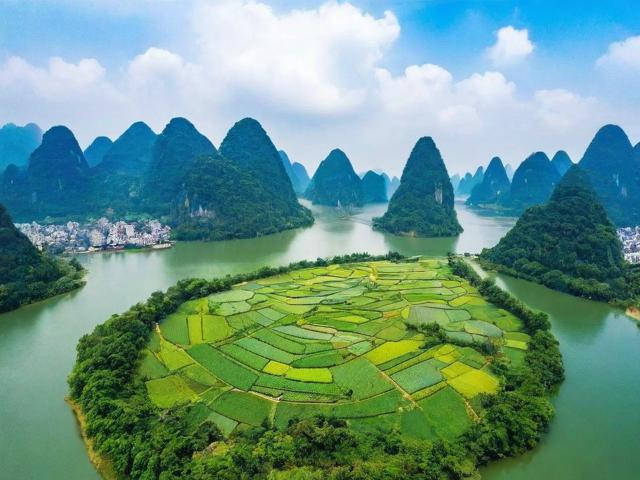 广州到贺州旅游攻略,有哪些不容错过的景点和美食?,或者,广州到贺州旅游攻略,如何规划行程最合理?