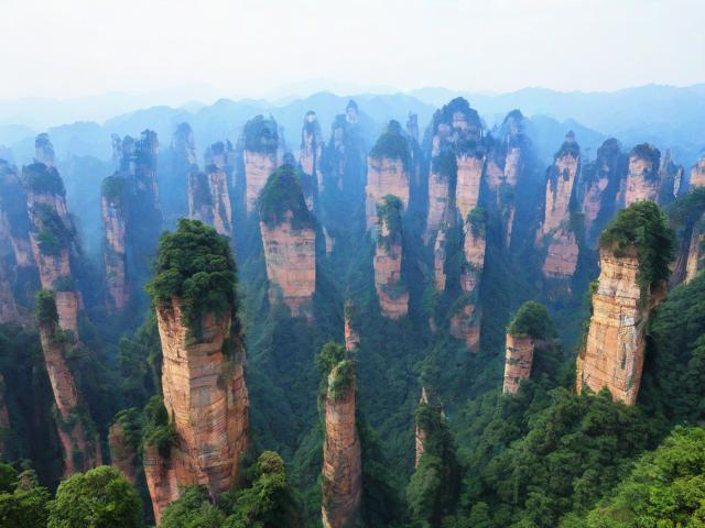 张家界旅游攻略及费用,有哪些必去景点和省钱玩法?