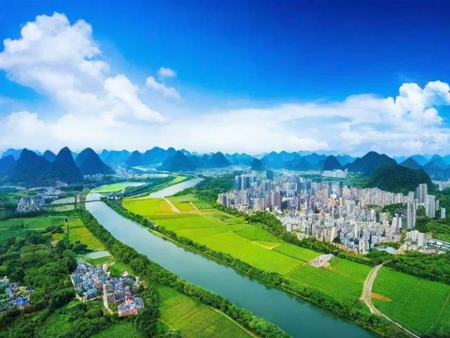 国家旅游攻略中有哪些必去的景点？