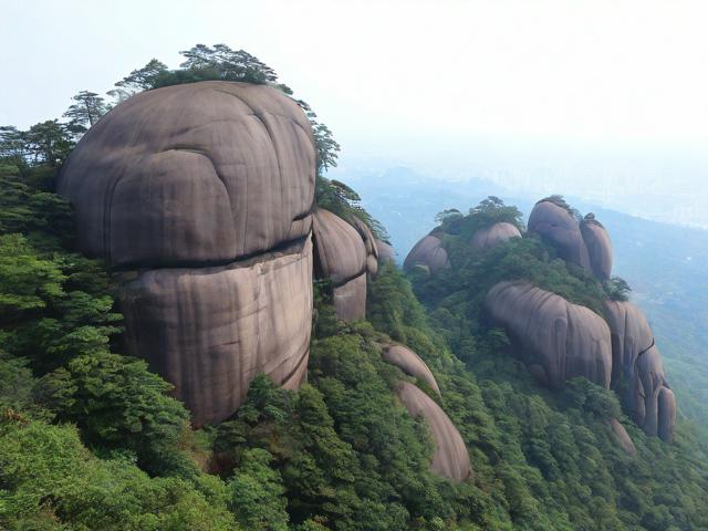 江西龟峰山风景区有哪些必玩景点?