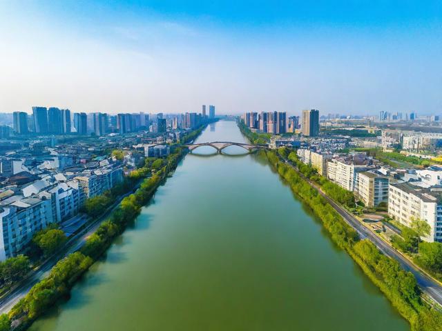 江阴旅游攻略,有哪些必去景点和美食推荐?