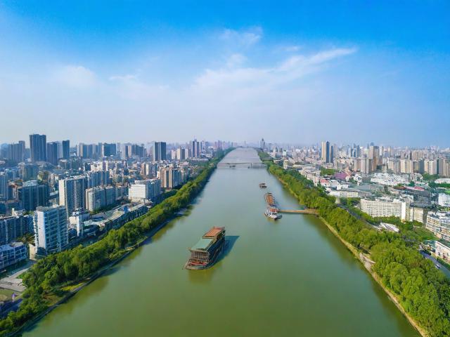 江阴旅游攻略,有哪些必去景点和美食推荐?