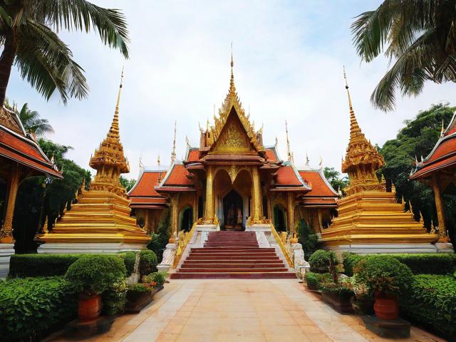 探索西双版纳,有哪些不可错过的旅游攻略和景点?
