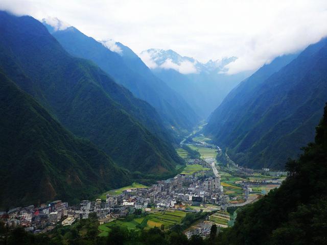 汶川旅游攻略全揭秘,必去景点、美食推荐及住宿指南,你知道吗?