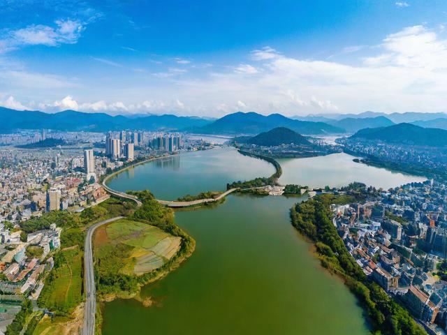 楚雄 旅游攻略，楚雄旅游攻略，如何玩转这座魅力之城？