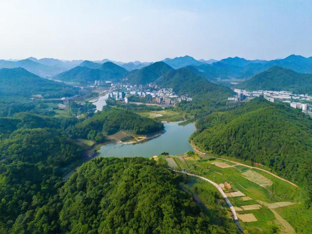 钟祥二日游有哪些不可错过的景点和美食?