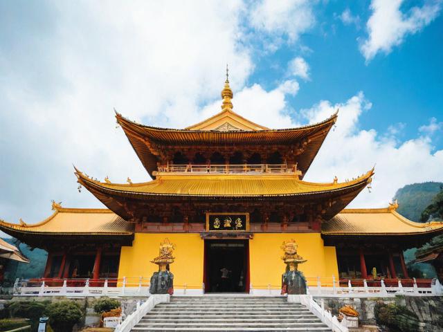 飞来寺攻略，飞来寺攻略，如何充分体验这座神秘古刹的魅力？