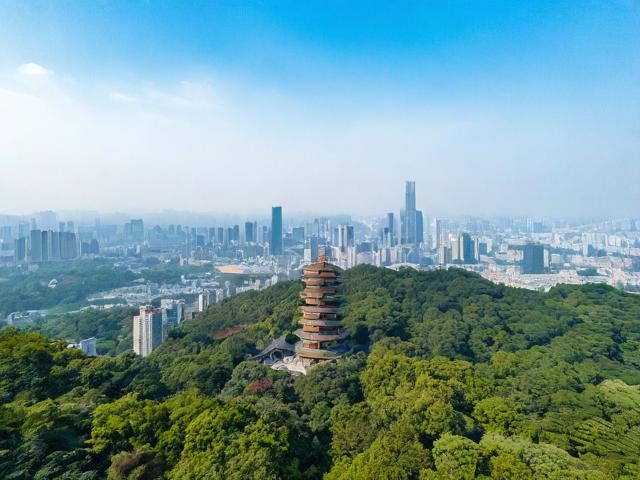 长沙岳麓山旅游攻略能助我畅游岳麓山吗?