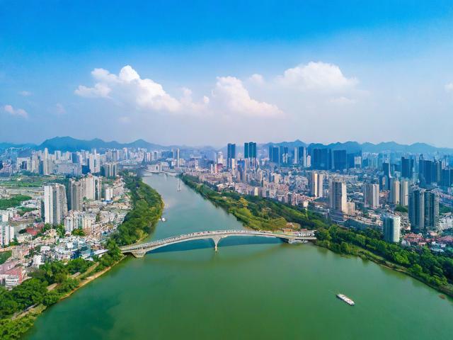 钦州到柳州要多久?
