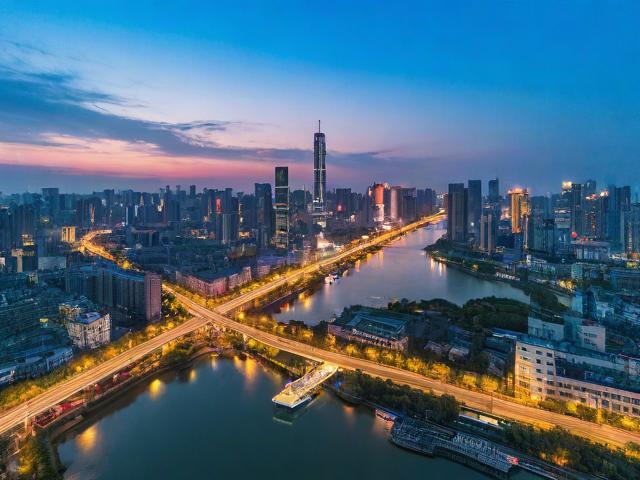 靖江到南京需要多少时间?自驾、高铁及大巴车程对比