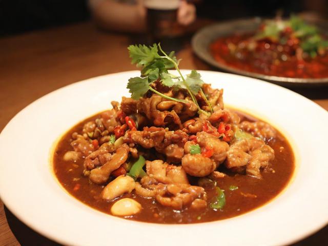 香港美食攻略自由行,如何规划一场尽享地道美食的香港之旅?