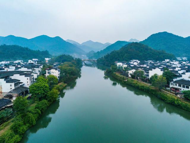 桐庐旅游攻略,有哪些必去景点和美食推荐?