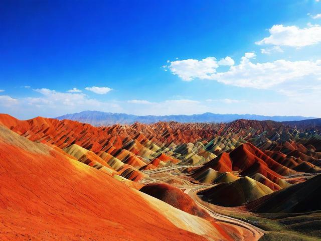 甘肃旅行攻略,探索古丝绸之路的魅力,有哪些必去之地?