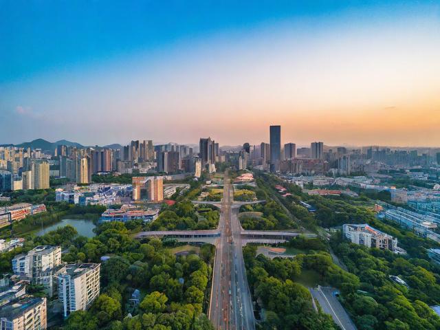 泉州到中山需要多长时间?