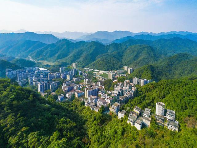霍山旅游攻略中有哪些独特景点和实用游玩建议?